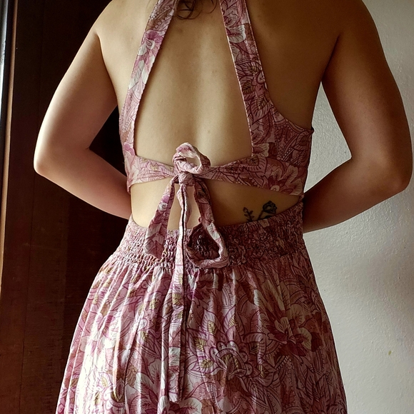 Petal and Pup Maxi Dress - Picture 2 of 5